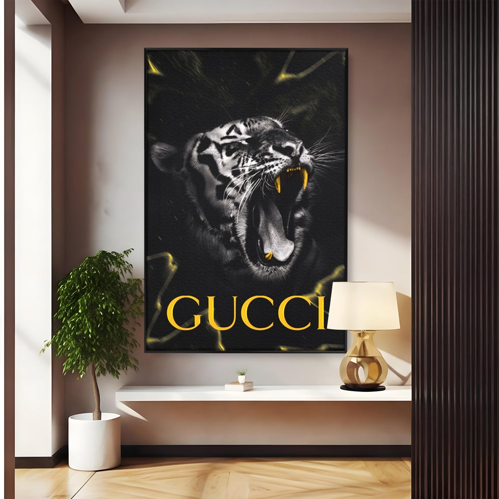 Tablou canvas cu tablou vertical cu tigru si text, in rama de aluminiu negru